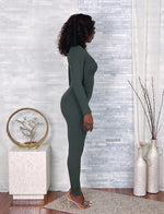 Load image into Gallery viewer, Chic 2pc Legging Set
