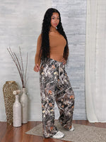 Load image into Gallery viewer, Leaf Printed Pant
