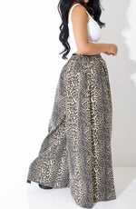 Load image into Gallery viewer, Wide Leg Leopard Print Pants
