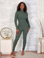 Load image into Gallery viewer, Chic 2pc Legging Set
