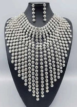 Load image into Gallery viewer, Dripping Statement Necklace
