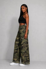 Load image into Gallery viewer, ALL OVER RHINETONE PEARL CAMO PANTS
