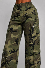 Load image into Gallery viewer, ALL OVER RHINETONE PEARL CAMO PANTS
