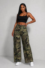 Load image into Gallery viewer, ALL OVER RHINETONE PEARL CAMO PANTS
