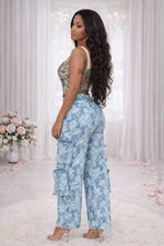 Load image into Gallery viewer, Denim Lace Cargo Print Jeans
