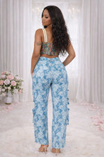 Load image into Gallery viewer, Denim Lace Cargo Print Jeans
