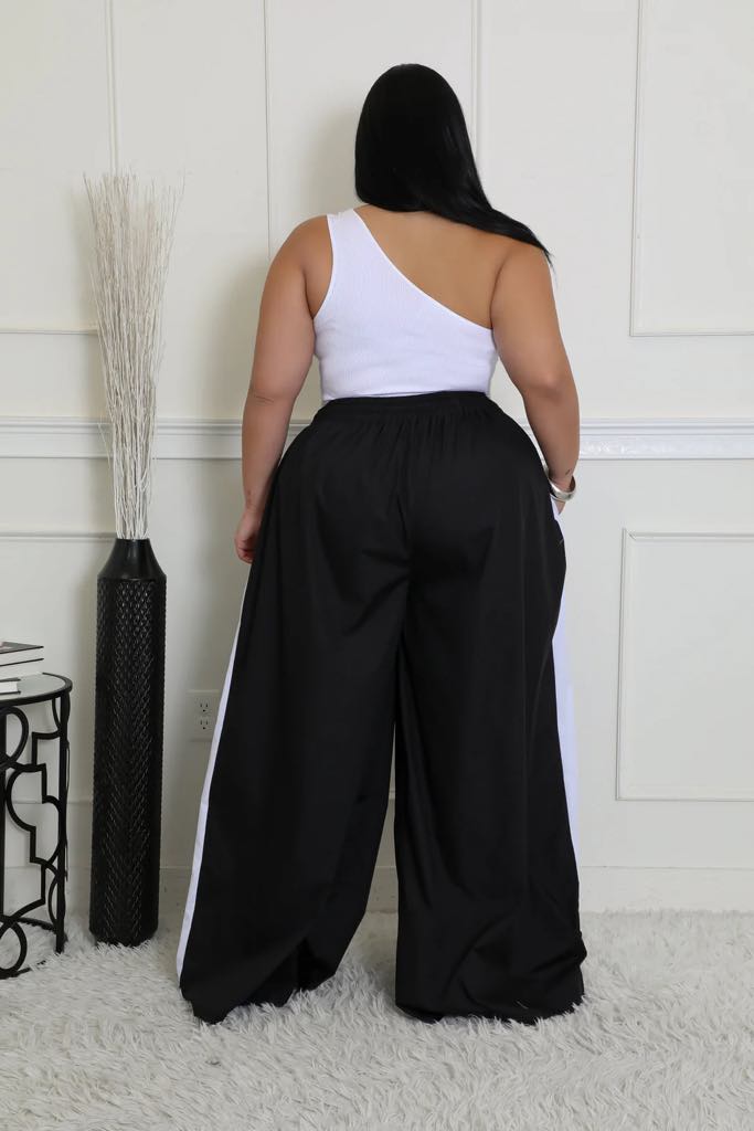 Wide Leg Side Stripe Pants